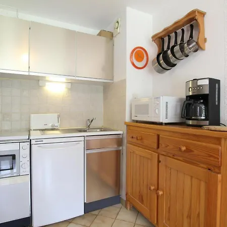 Apartment 3 Pieces, 6 Couchages A La Salle-les-alpes, Proche Pistes, Balcon Et Terrasse - Fr-1-330f-41 *